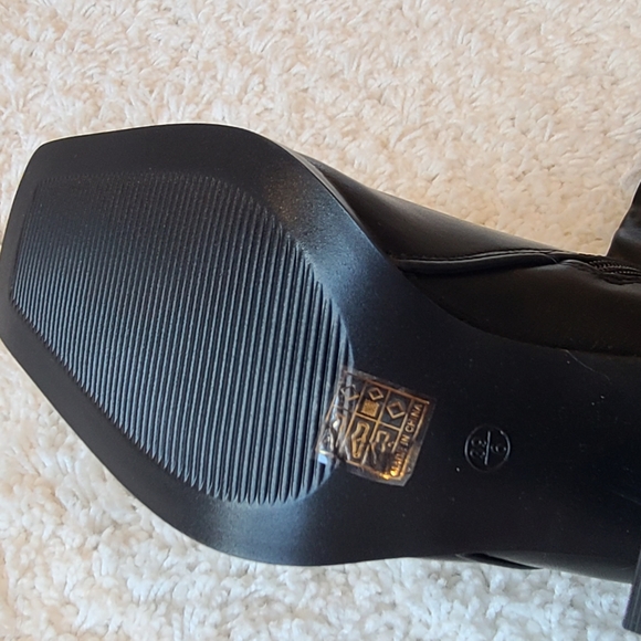 Nasty Gal Black Knee High Boots Sz 8 - Picture 8 of 11